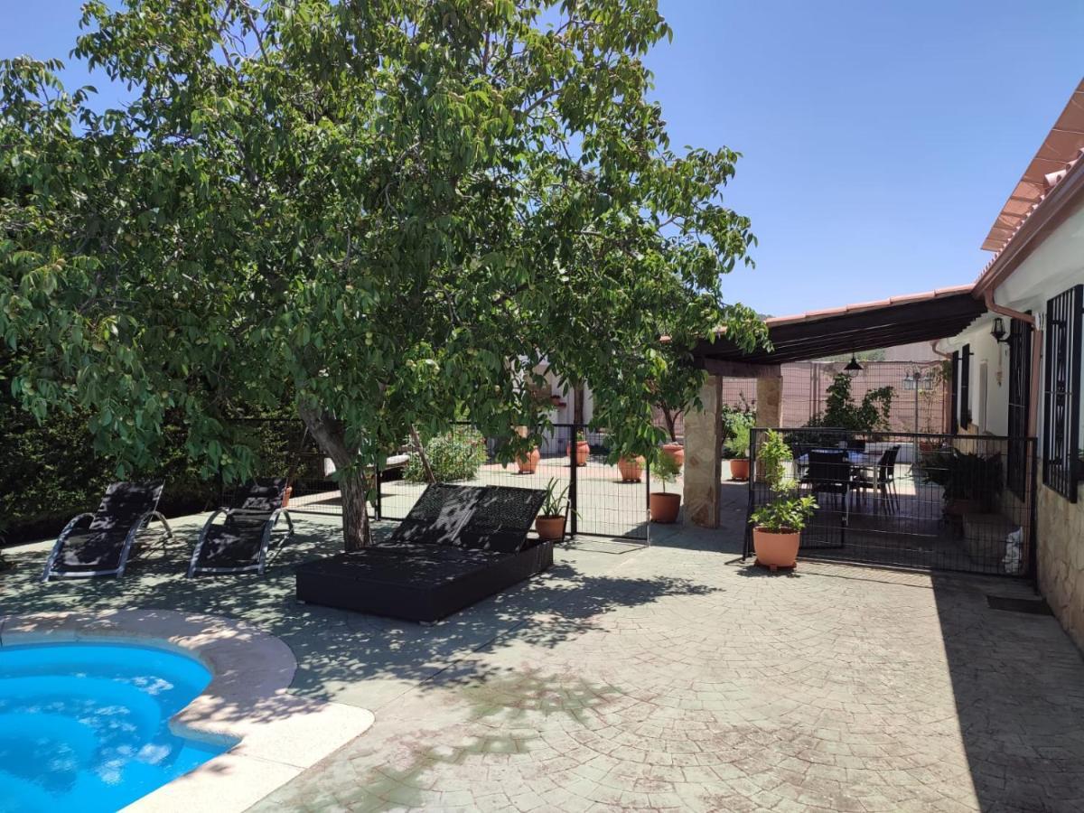 Villa Cortijo El Algayubero Puebla De Don Fadrique Exterior foto